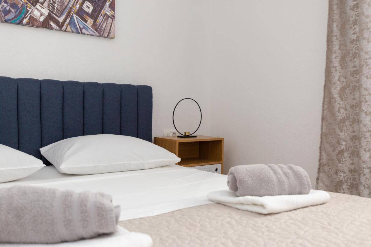 Apartment Antoni 2 Подстрана Екстер'єр фото