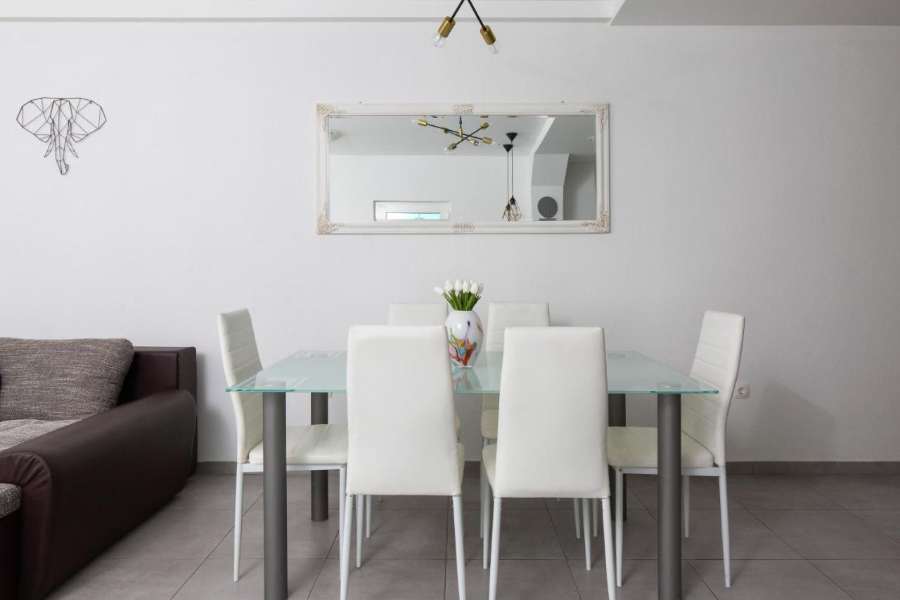 Apartment Antoni 2 Подстрана Екстер'єр фото